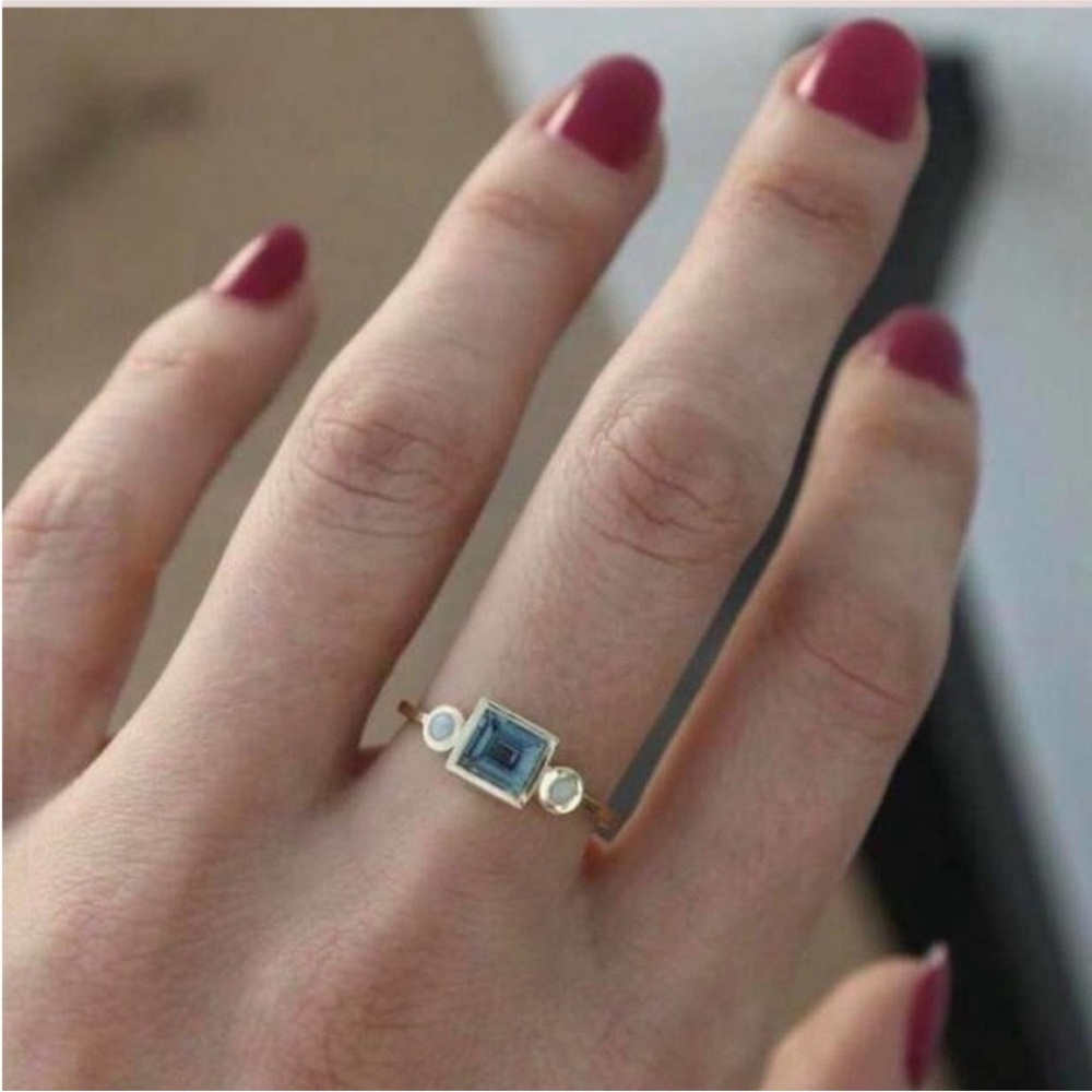 Gold stacking ring set - Picture 2 of 2